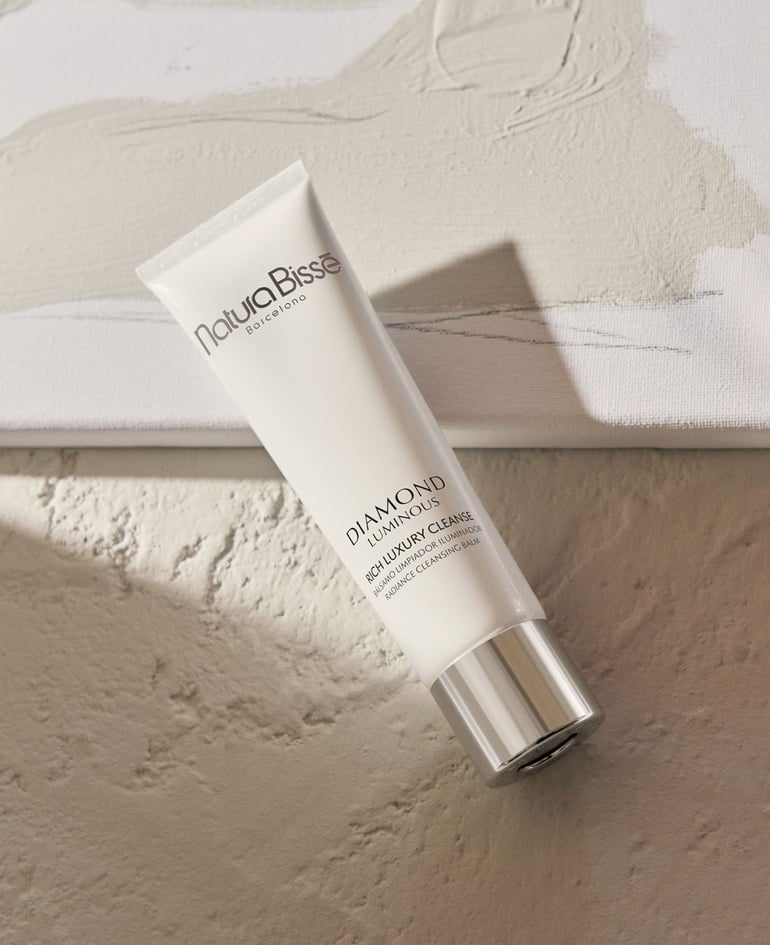 Natura Bisse Diamond Lumious Rich Luxury Cleanser 鑽石極致淨白淨膚凝膠250ml (院裝 Salon Size)
