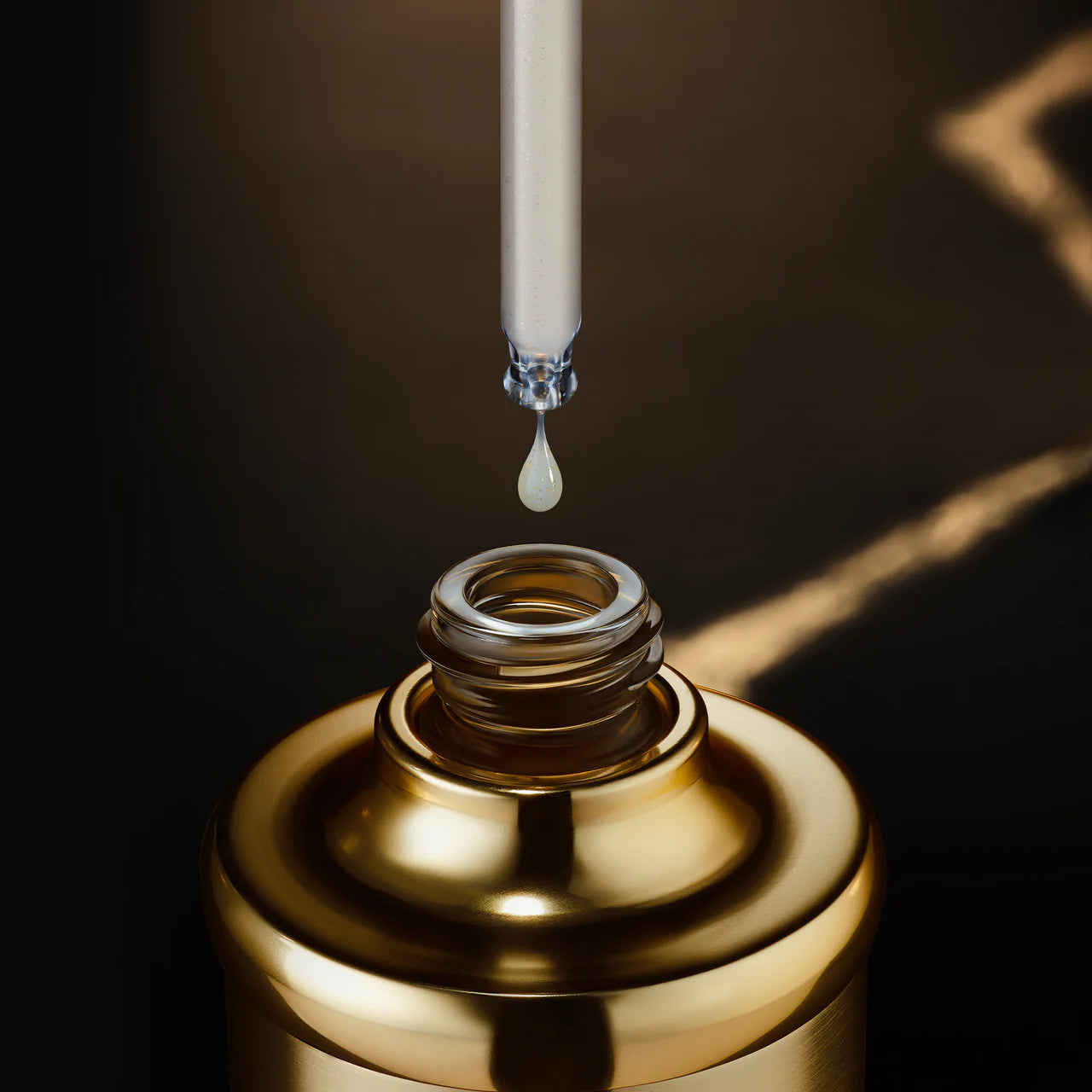 La Prairie Pure Gold Radiance Concentrate 純金亮膚修護精華30ml