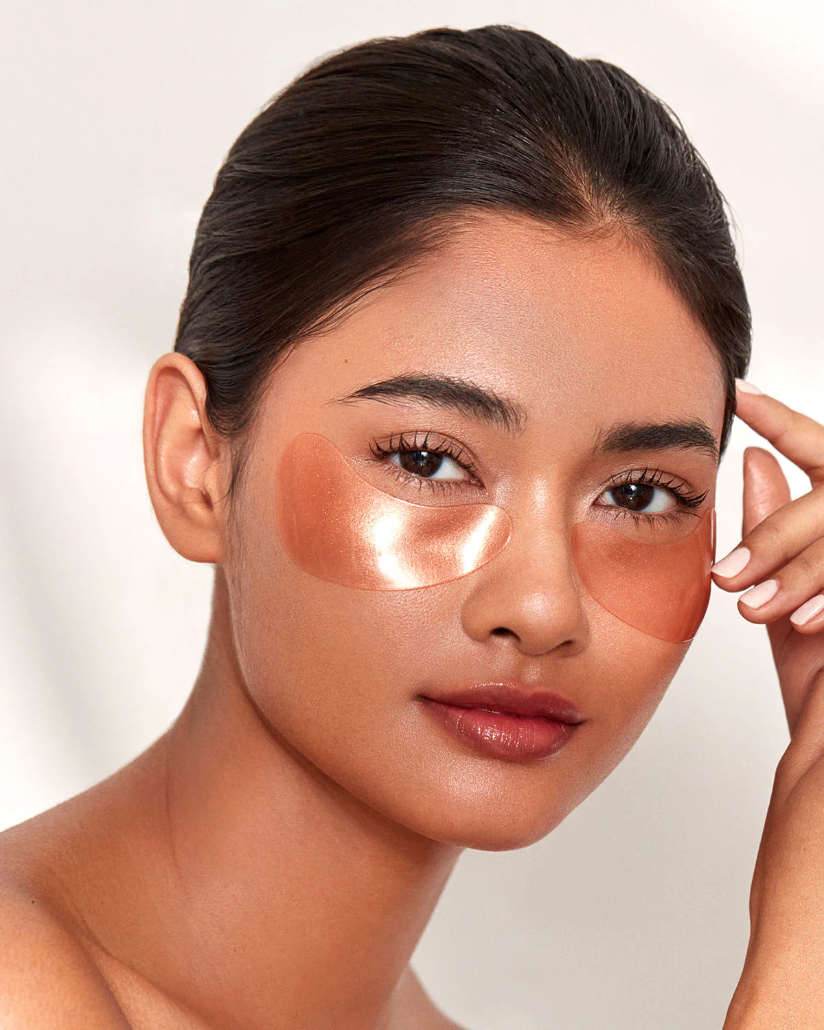 111SKIN Rose Gold illuminating Eye Mask 8pcs x 6ml / 24 x 6ml (Salon Size)