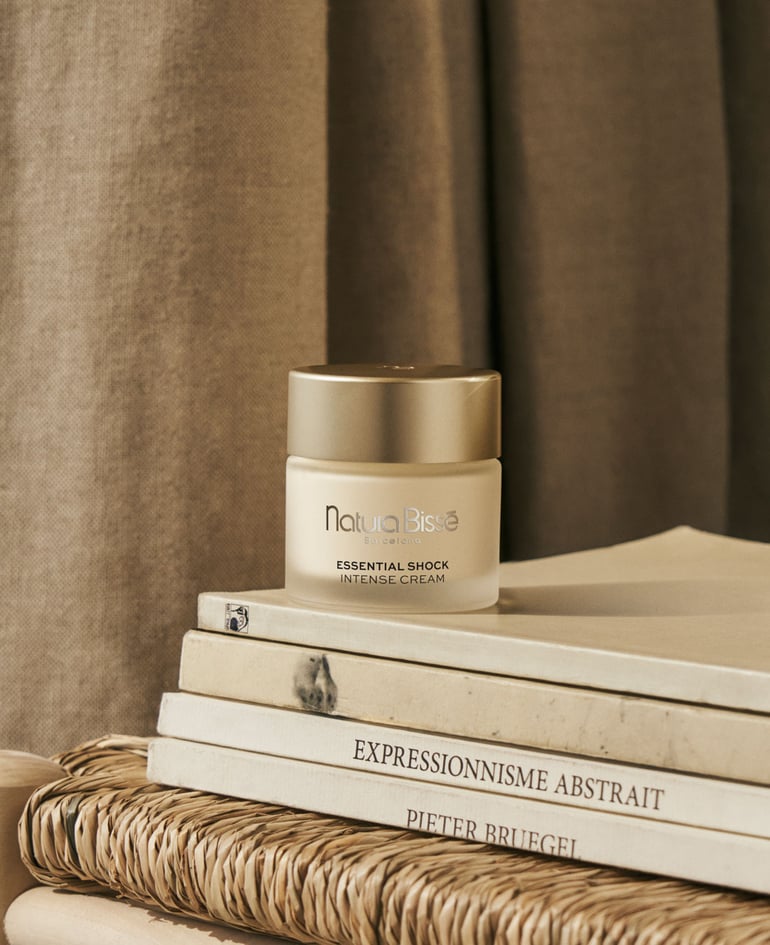 Natura Bisse Essential Shock Intensive Cream 200ml (Salon Size)